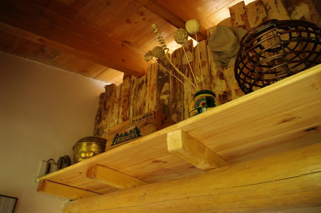 Maison D'Hotes Lou Cliou Cliousclat الغرفة الصورة