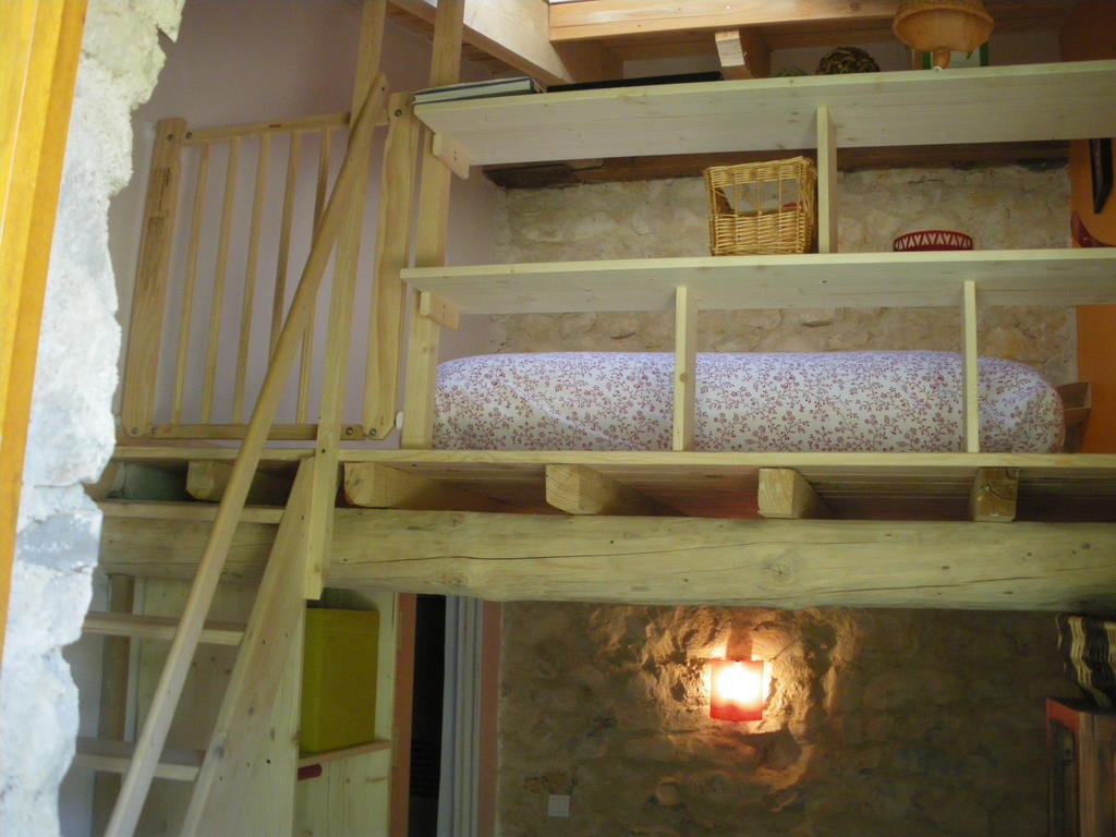 Maison D'Hotes Lou Cliou Cliousclat الغرفة الصورة